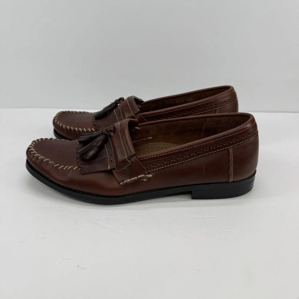 G.H. Bass Weejuns Men's 10 D  Burgundy Wine Brown‎ Leather Tassel Loafers